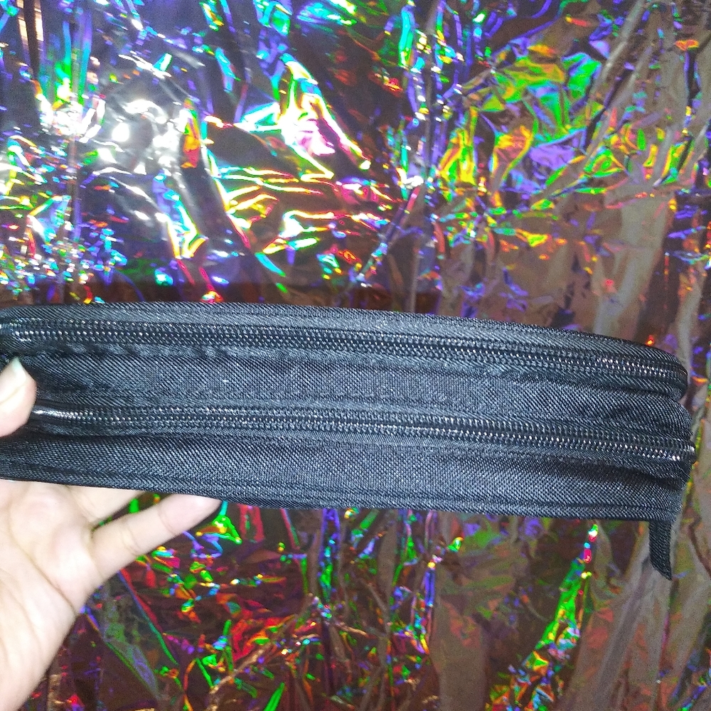 Demon Slayer Makeup Bag - Picture 7 of 13